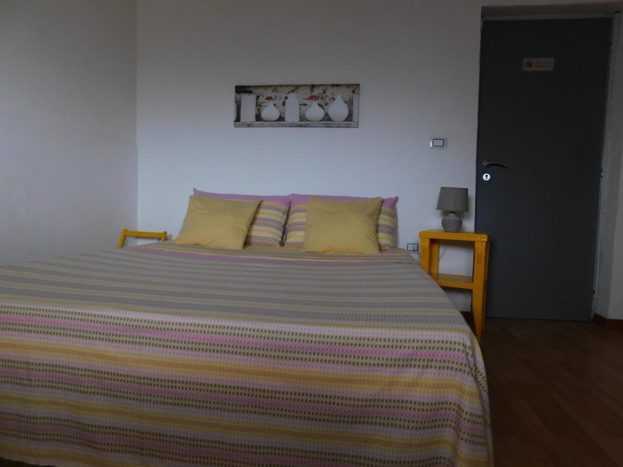 Tenuta Palladini 5 Chilometri Da Porto Cesario เลเวราโน ภายนอก รูปภาพ
